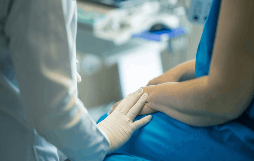 KAKO KORONA UTIČE NA ŠTITNU ŽLEZDU: Endokrinolog otkriva šta se dešava nakon infekcije
 